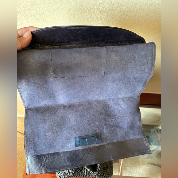 Woven Handbag - Picture 3 of 7